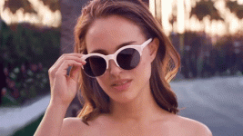 8mke40-She_s_doing_something_to_me_with_this_gif-giphy.gif