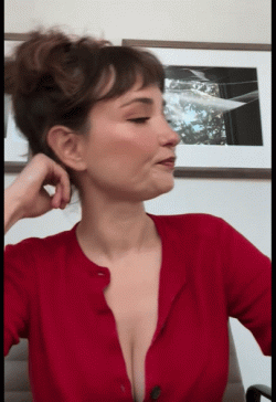 Milana7.gif